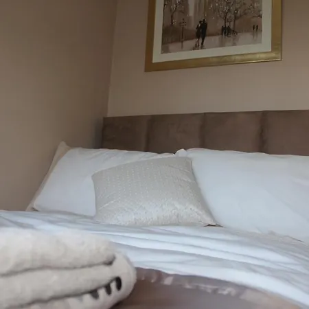 Garden View Self Catering Lough Rynn Dom wakacyjny Mohill