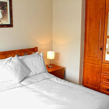 Garden View Self Catering Lough Rynn Mohill