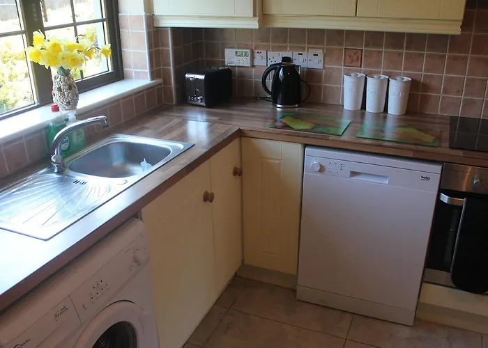 Garden View Self Catering Lough Rynn Mohill